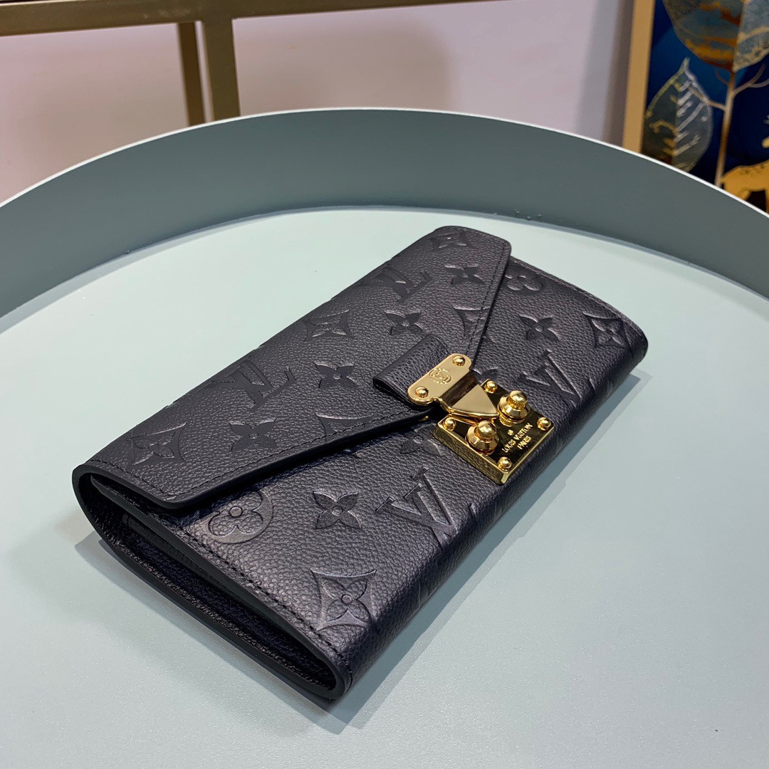 LV METIS WALLET M62458